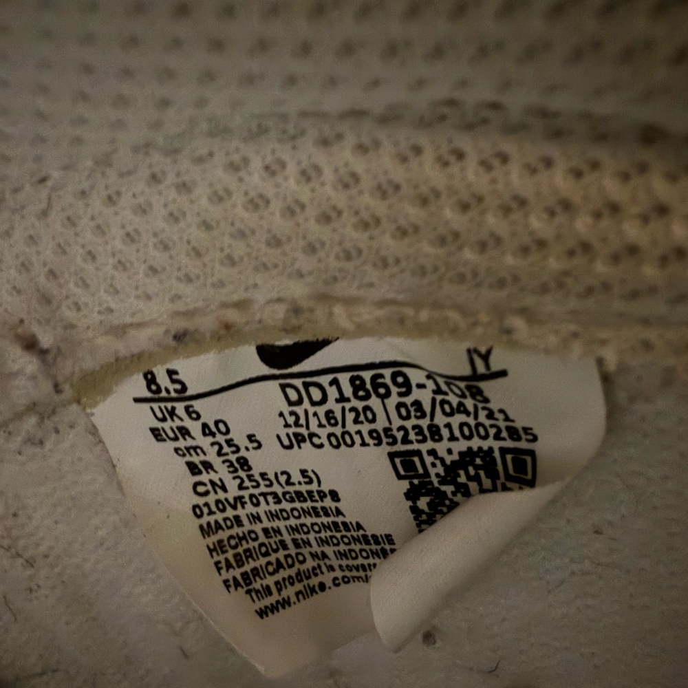 Nike Women's Dunk High - Cashmere - Picture 2 of 11